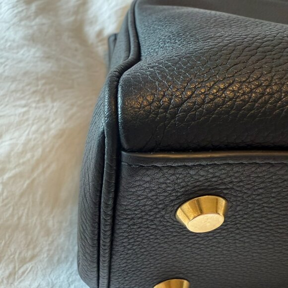 Balenciaga Rodeo Bag - Medium - Grained Calfskin with Aged Gold Hardware - Picture 14 of 15